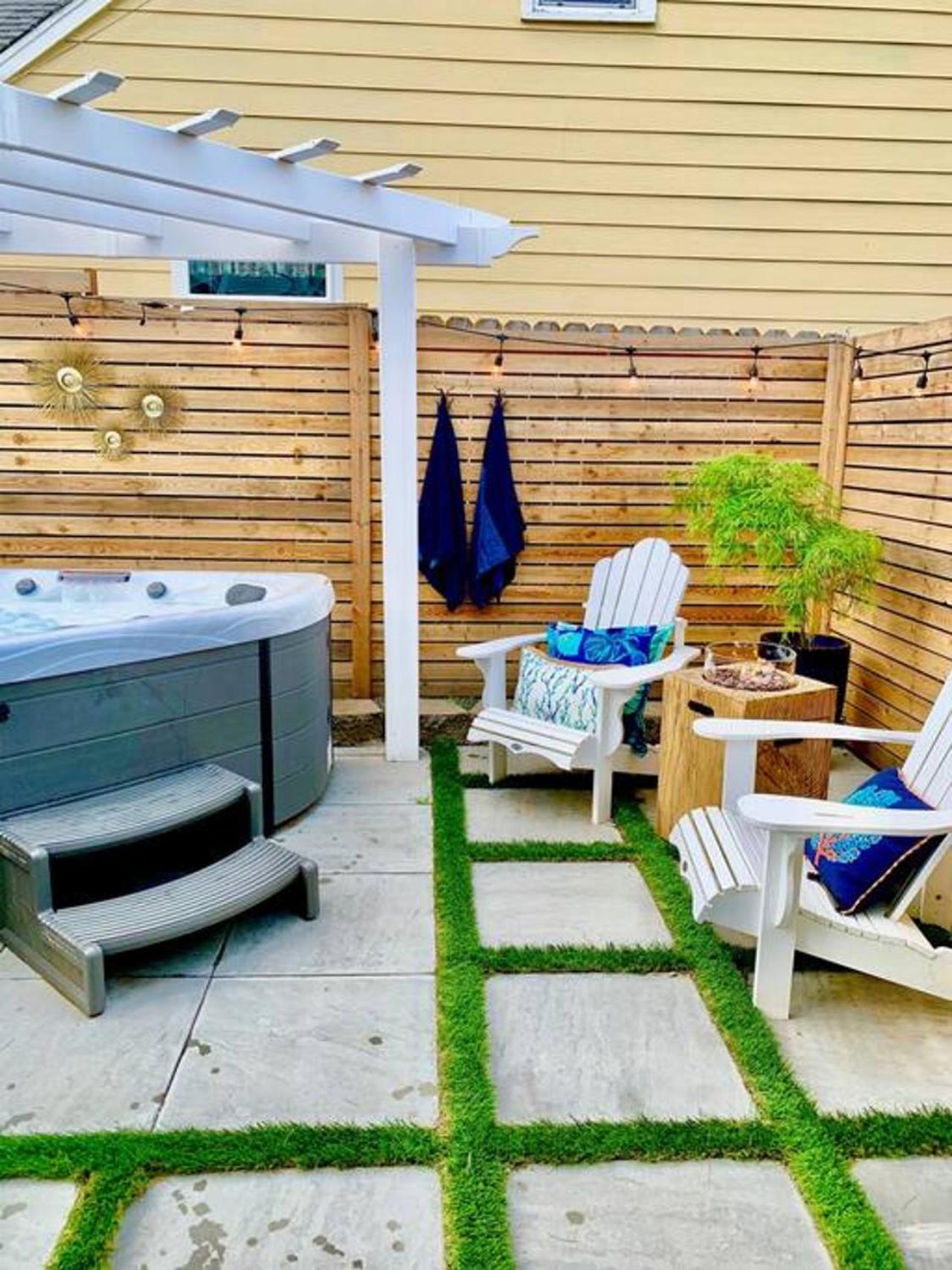 Private New Garden Apartment W Hot Tub 카마스 외부 사진